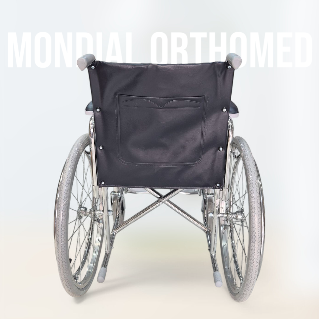 Fauteuil Roulant à Accoudoirs et Repose-pieds Amovibles MOM 901
